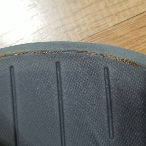 O"NEILL Gray & Green Flip Flop Sandals - Picture 3 of 10